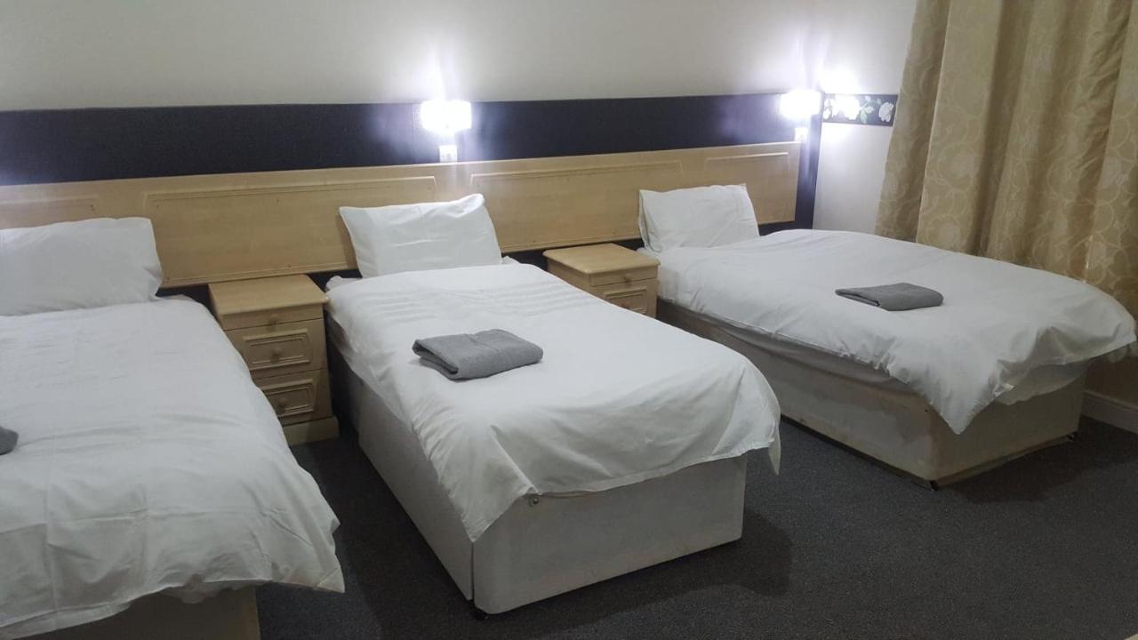 Portsmouth Budget Hotels - All Rooms Are En-Suite 客房 照片